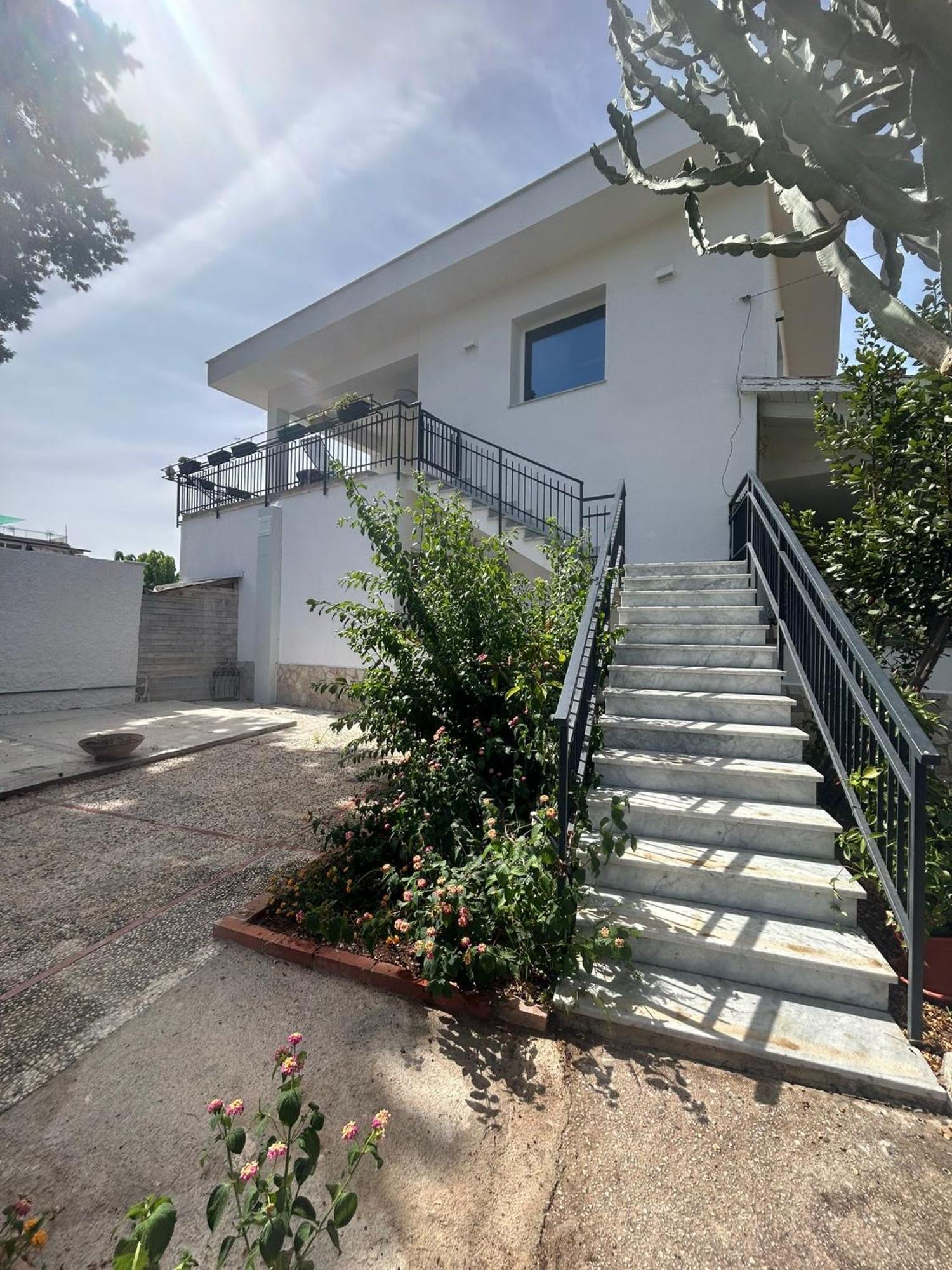 Mondello Felix - Appartamenti In Villa A 600M Dal Mare Kültér fotó